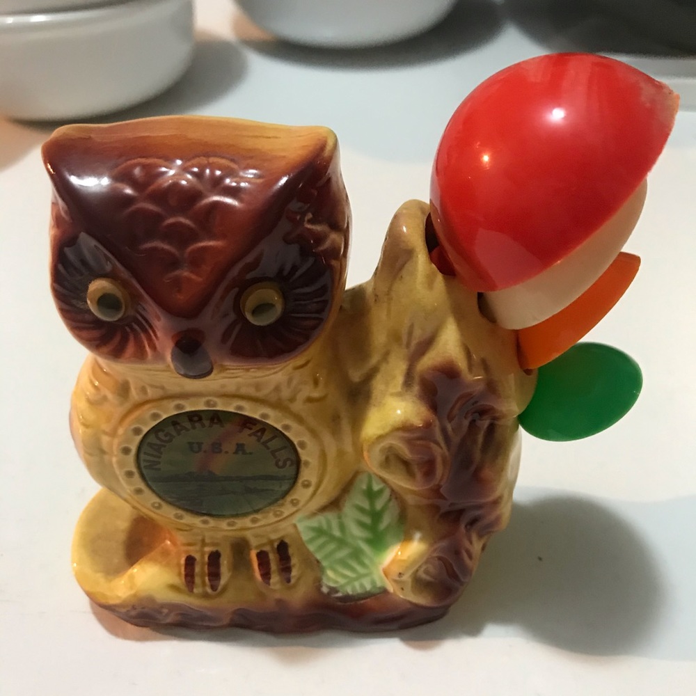 Vintage Lipco Niagara Falls Measuring Spoons